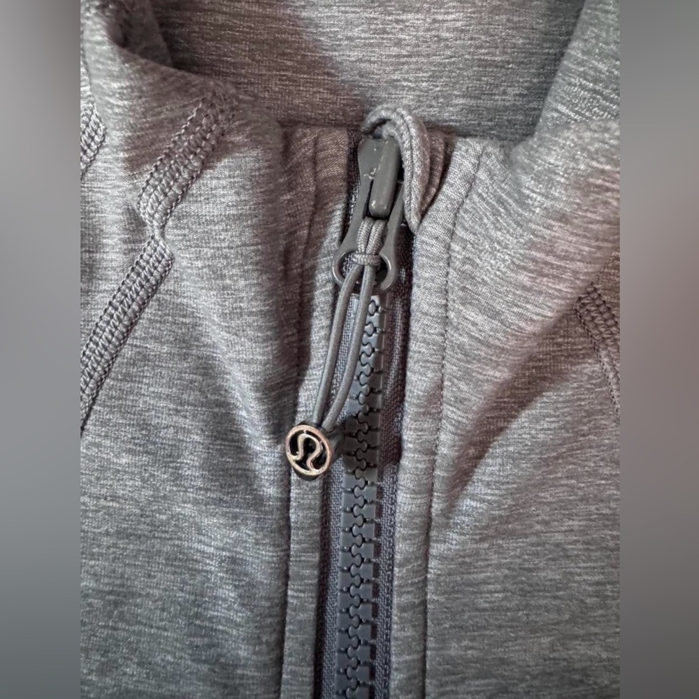 Lululemon Define Jacket - Picture 2 of 8